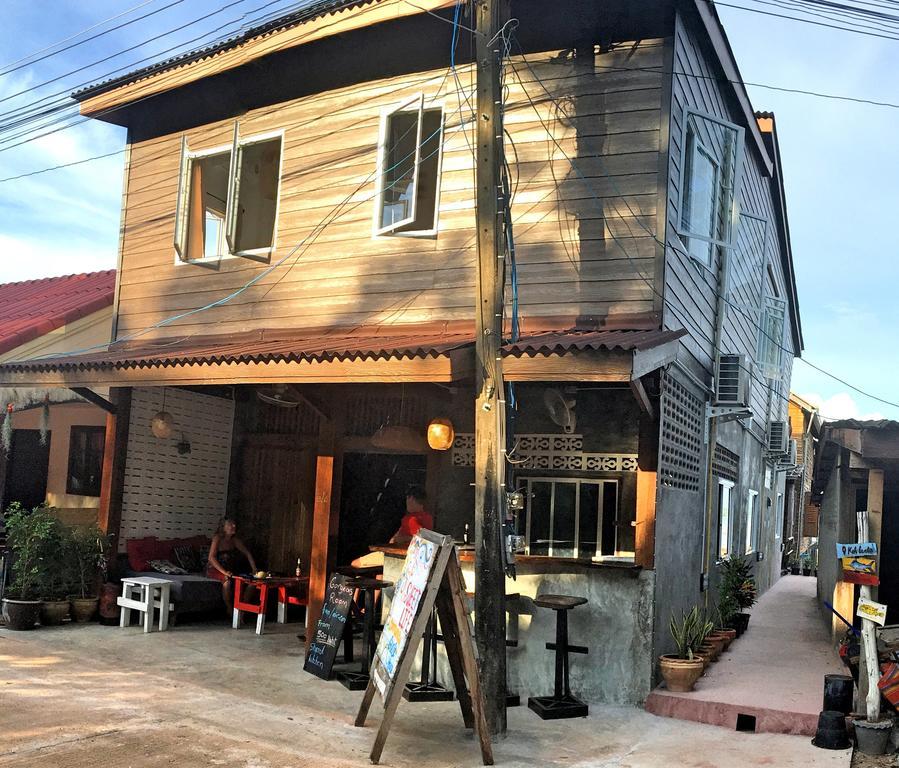 Sweet Life Guesthouse Koh Lanta Exterior foto